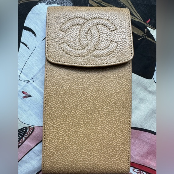 💛Chanel pouch, case, holder in a golden caviar leather for sunglasses, money - Picture 3 of 15